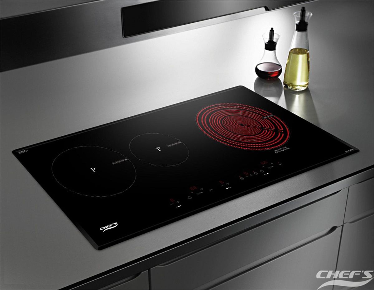 Review và ảnh thực tế sản phẩm bếp điện từ Chefs 3 vùng nấu EH-MIX544